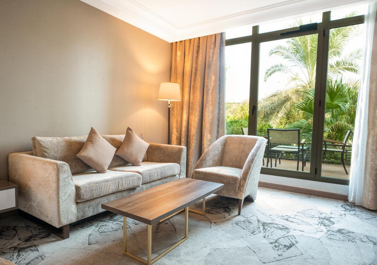 Grand Millennium Al Seef Basra Экстерьер фото
