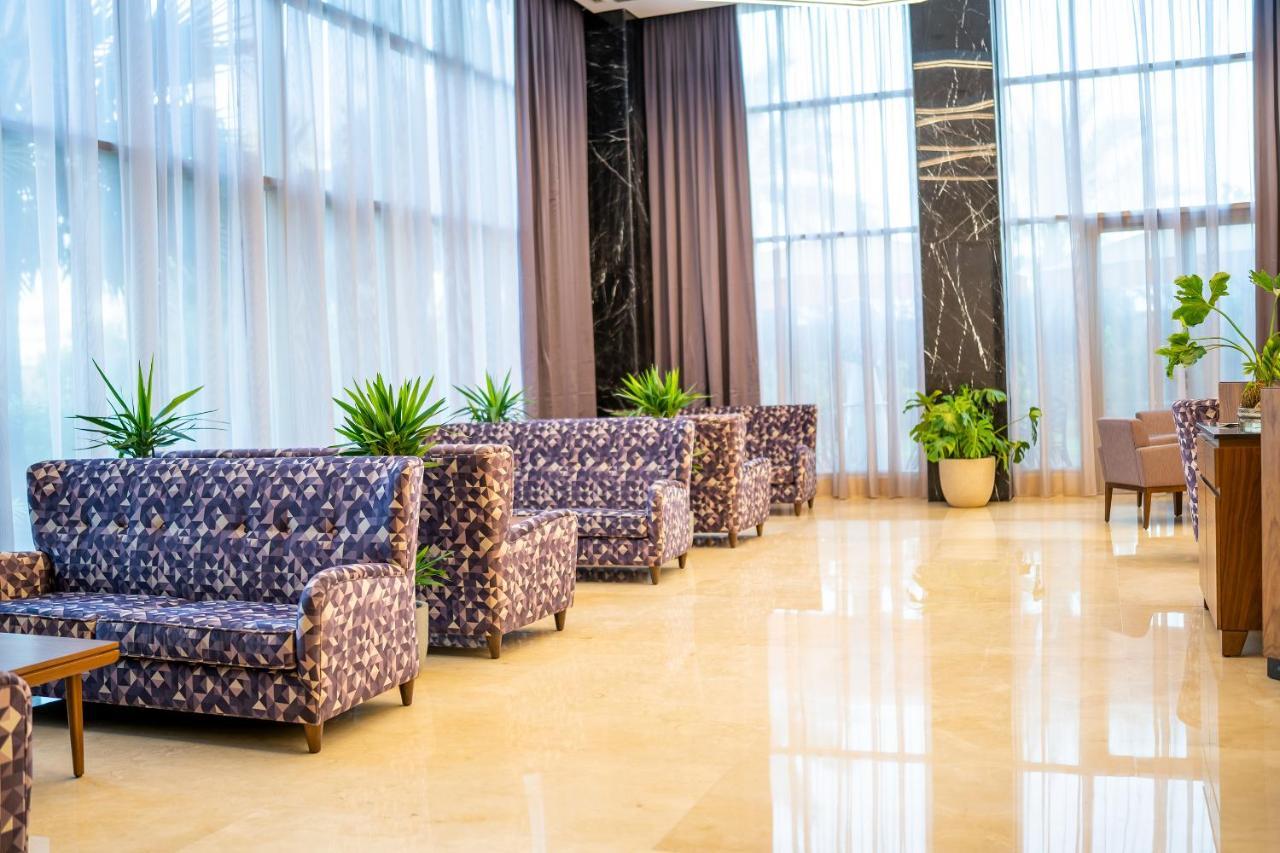 Grand Millennium Al Seef Basra Экстерьер фото