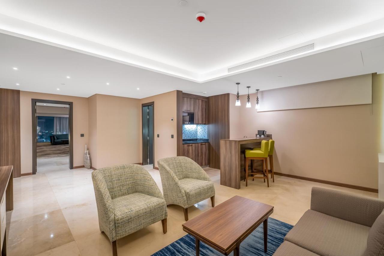 Grand Millennium Al Seef Basra Экстерьер фото